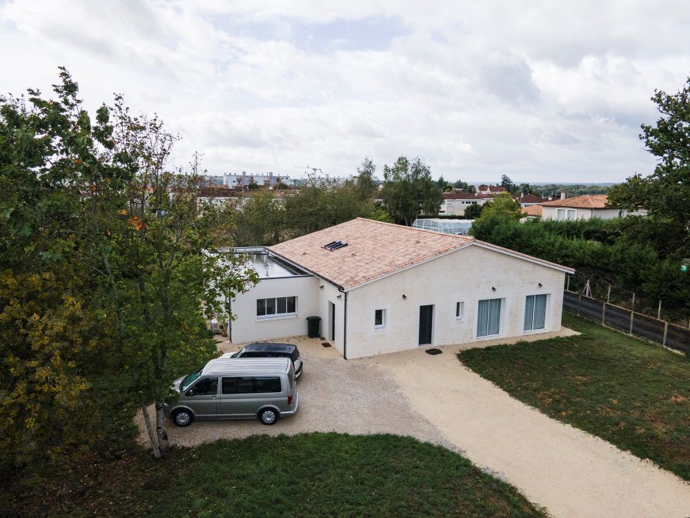 Maison neuve moderne en Dordogne