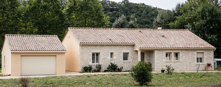 Maison moderne avec garage en Dordogne