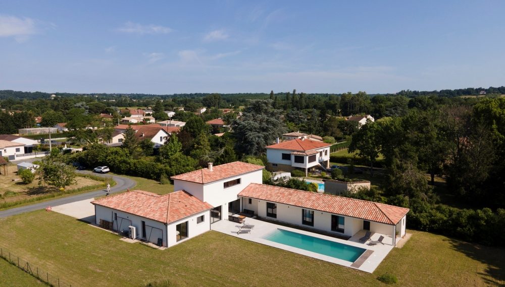 Une maison familiale ouverte sur la nature