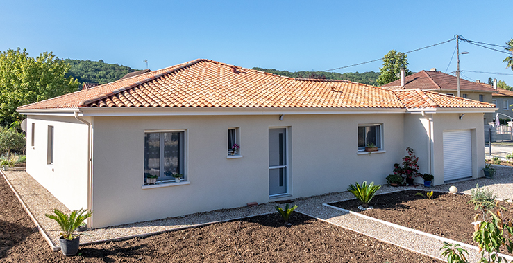 Une maison construite par Les Maisons Aura à Lalinde